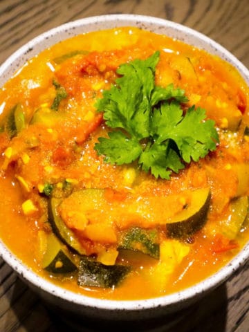 Zucchini curry