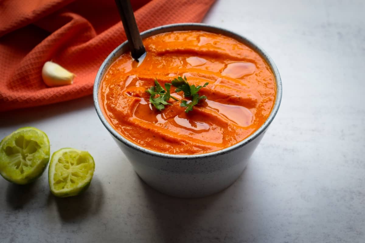 The BEST garlicky red pepper sauce  