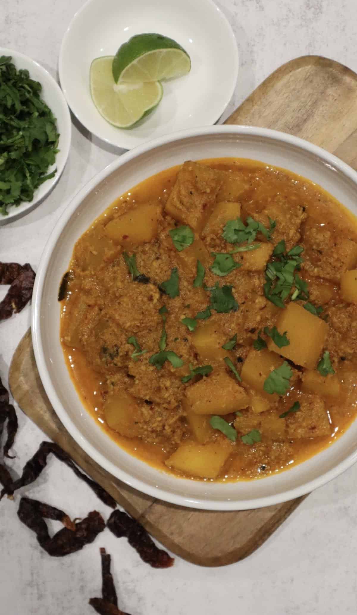 The most delicious South Indian style pumpkin curry you will ever make! It is spicy, aromatic, comforting and packed with flavour.
