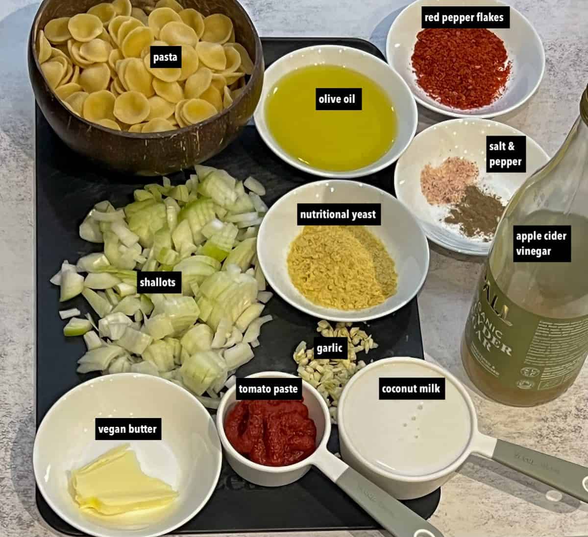 Ingredients to make the vegan Gigi Hadid pasta recipe